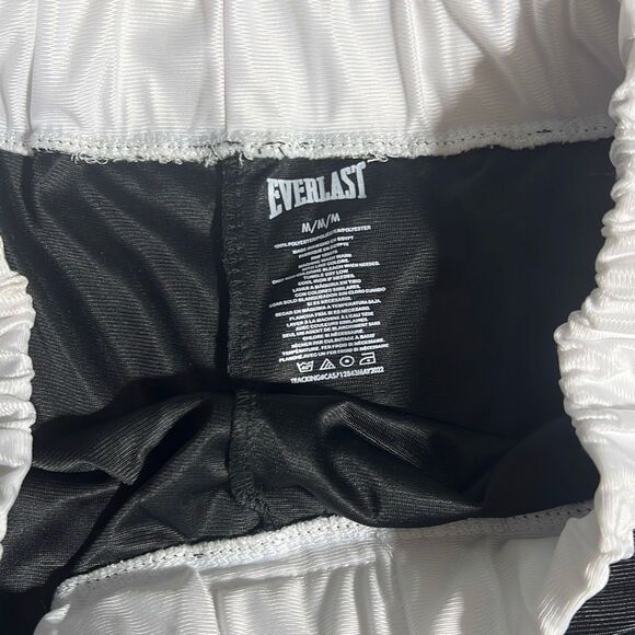 Everlast Boxing Shorts - Black & White - Size M - Picture 3 of 5